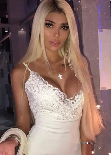 Лина, Г. Донецк